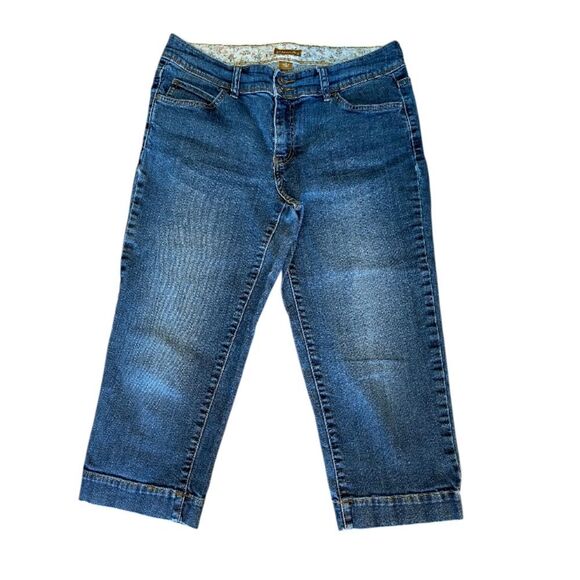 Y2K St John's Bay Mid Rise Medium Wash Denim Capri Jeans Size 10 - Picture 1 of 10